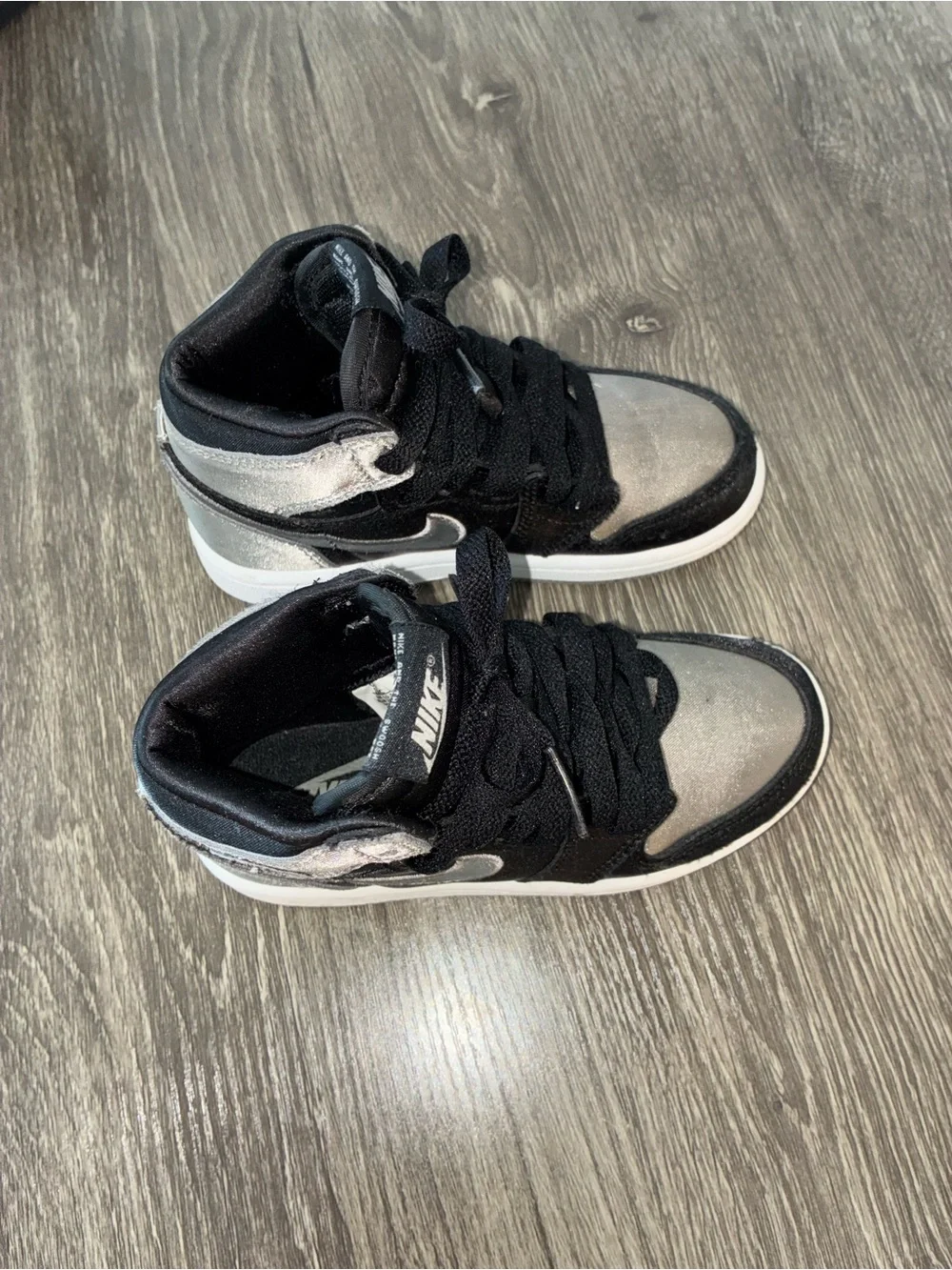 Nike Kids Black and Silver Mid-Top Sneakers